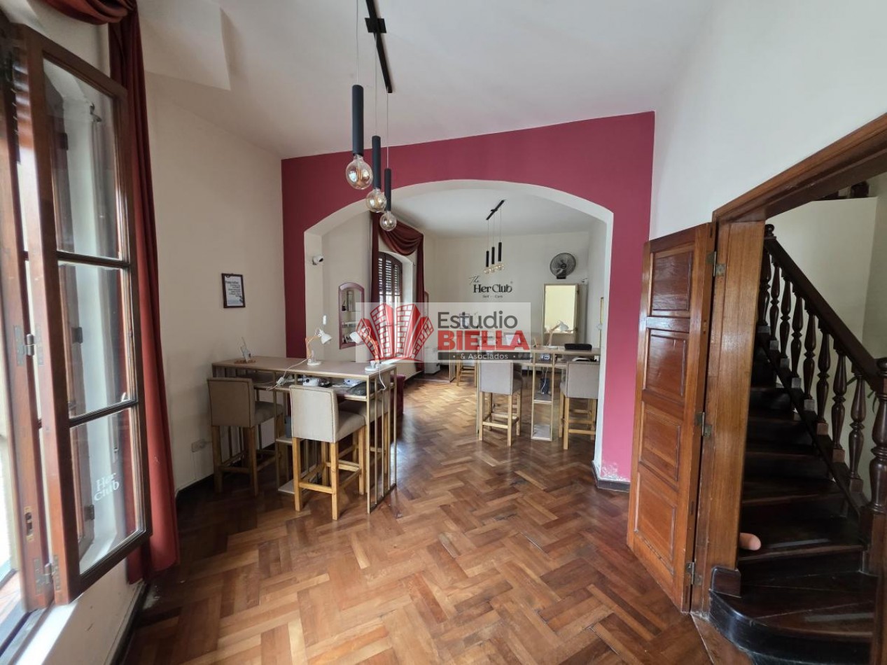 Inmejorable esquina en alquiler