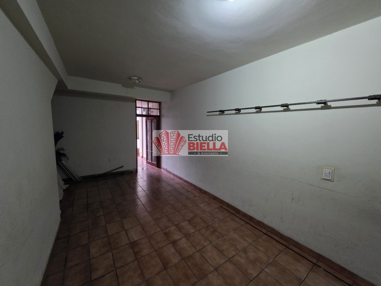 CASA EN VENTA! 
