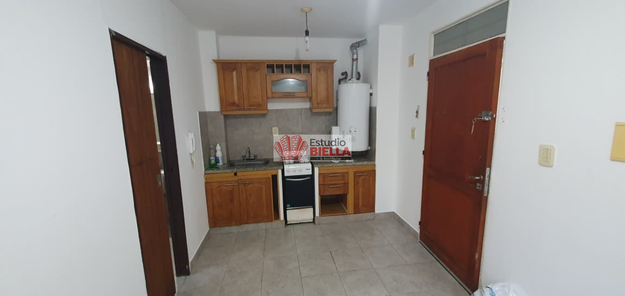 Alquiler monoambiente Huaico