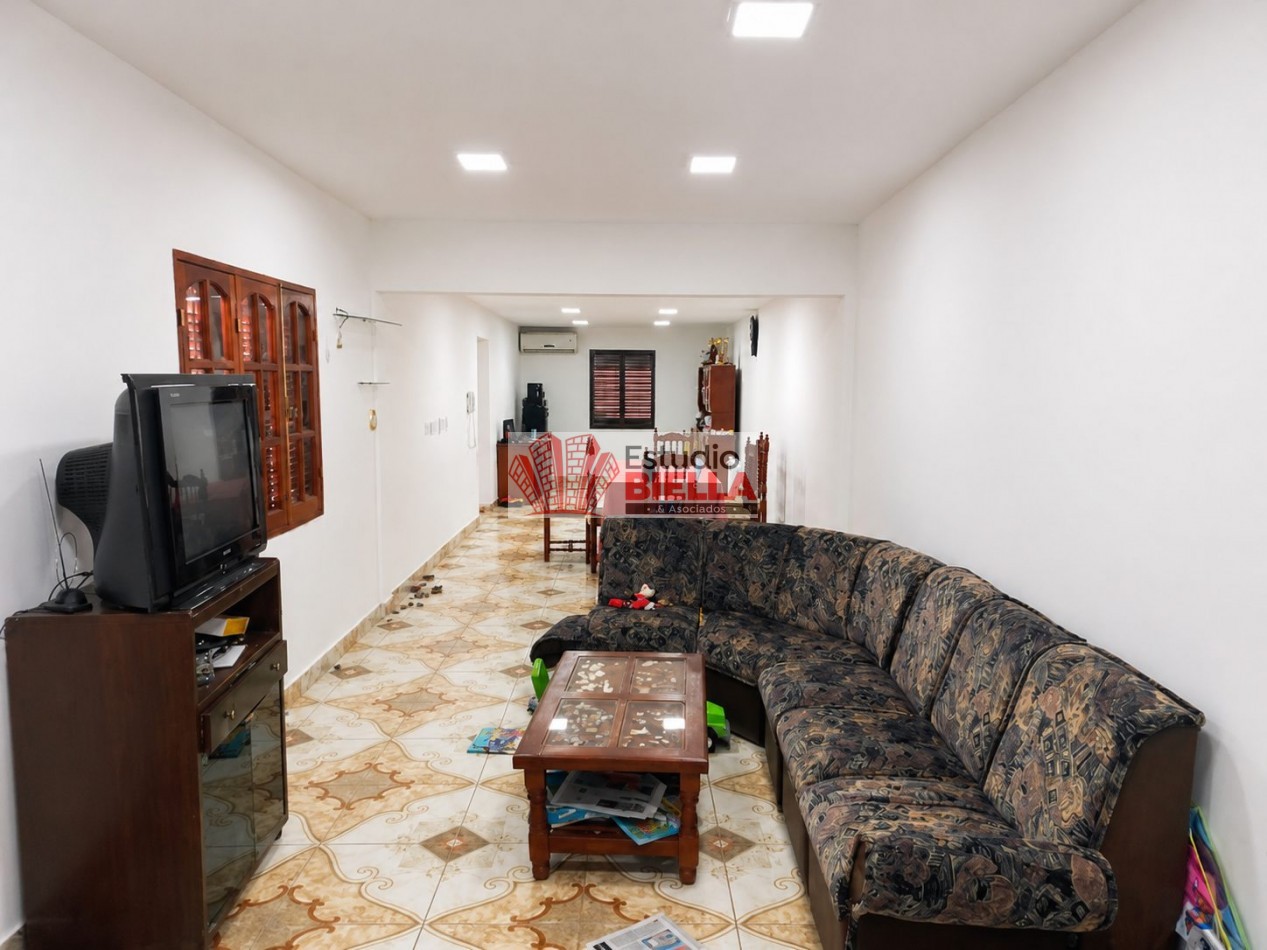 Casa en Venta en Barrio Santa Ana 