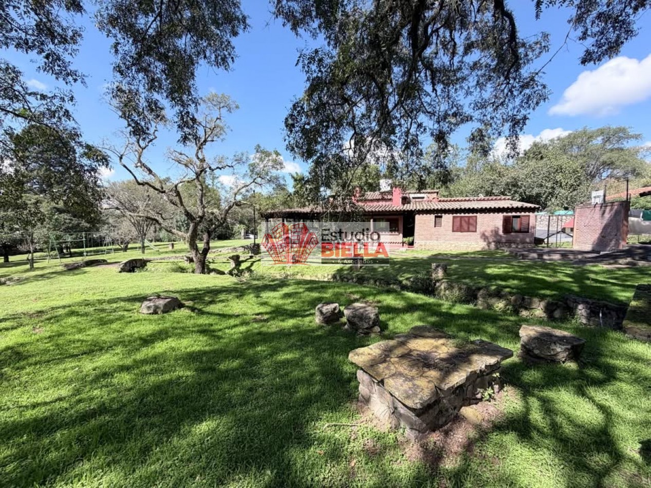 Hermosa casa ubicada en Villa San Lorenzo 