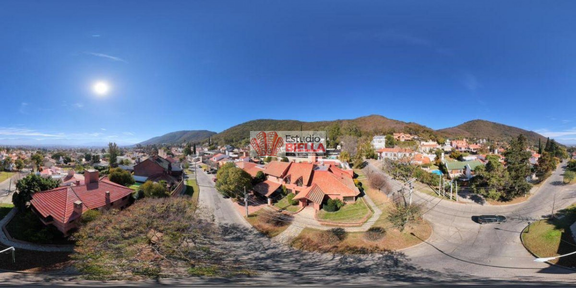 Alquiler de casa de categoria en Tres Cerritos