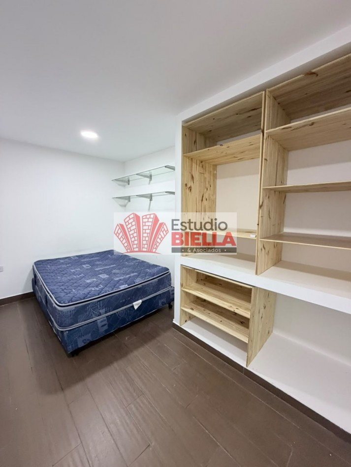 Departamento en Alquiler en Av Sarmiento