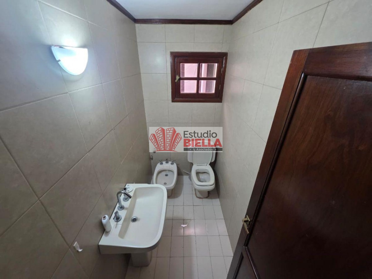 Alquiler de casa de categoria en Tres Cerritos