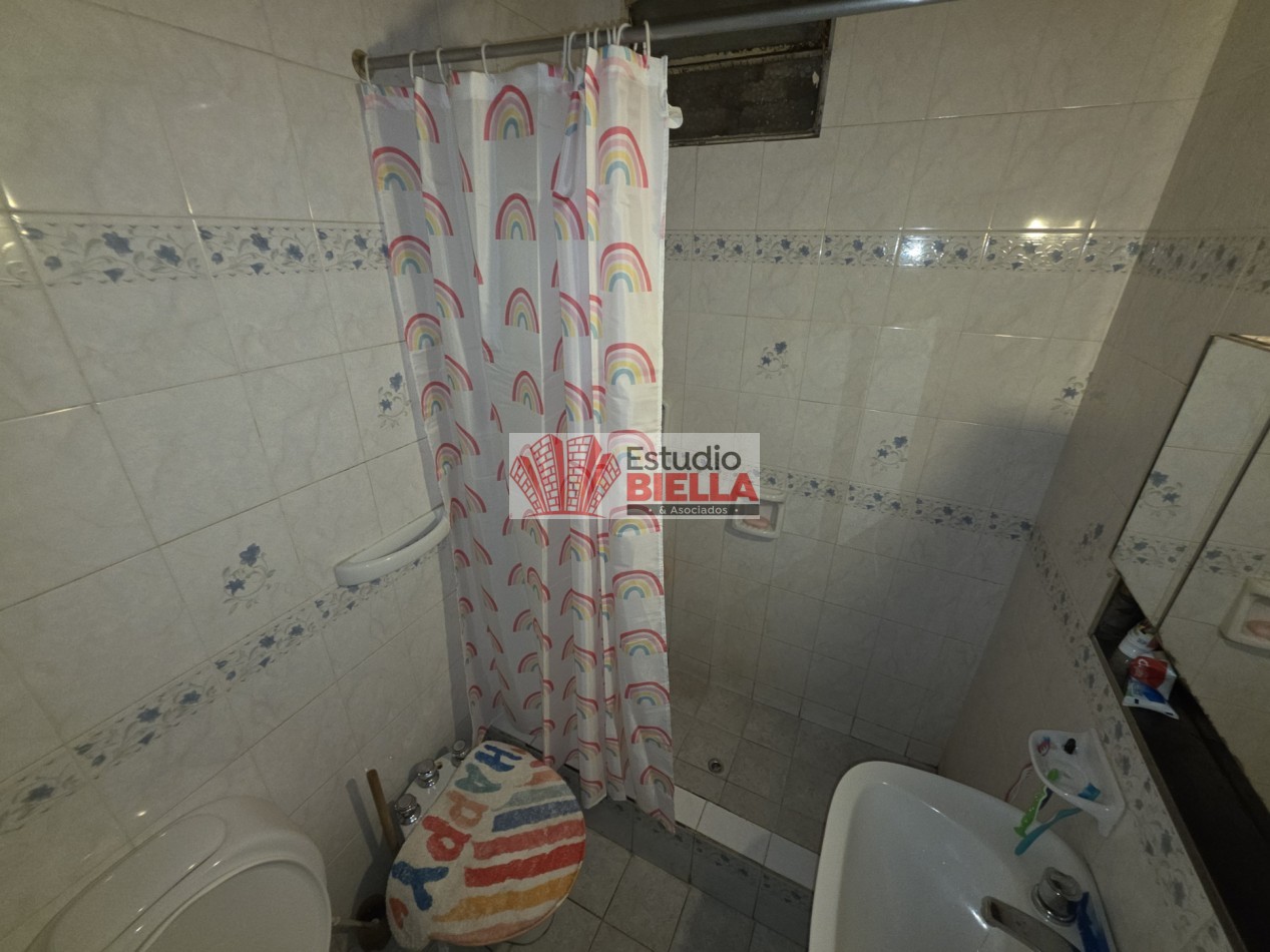 CASA EN VENTA! 