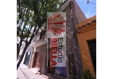 CASA EN VENTA! 