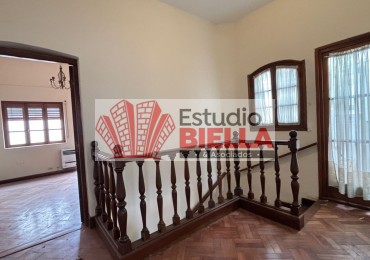 Inmejorable esquina en alquiler